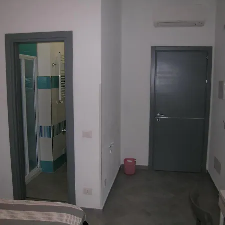 Con Bagno Privato Candida *